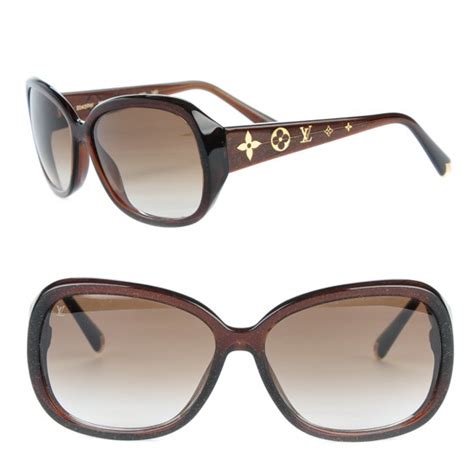 louis vuitton sunglasses women with glitter in frame|More.